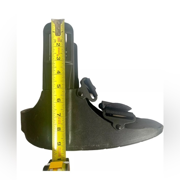 United Ortho Medium Right Foot Low Profile Ankle Foot Boot Shell Only - Picture 2 of 13